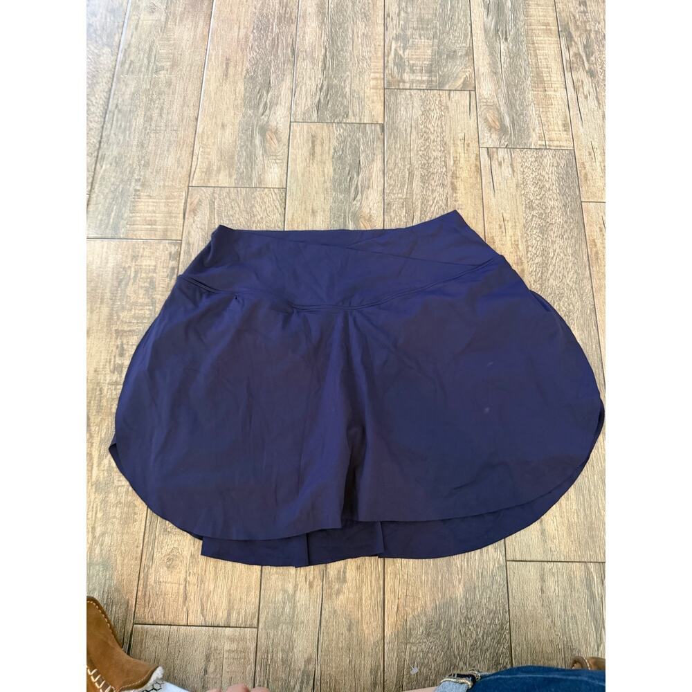 Halara Softlyzero Airy Athletic Skorts Size XL Navy Stretch High-Waisted Curved